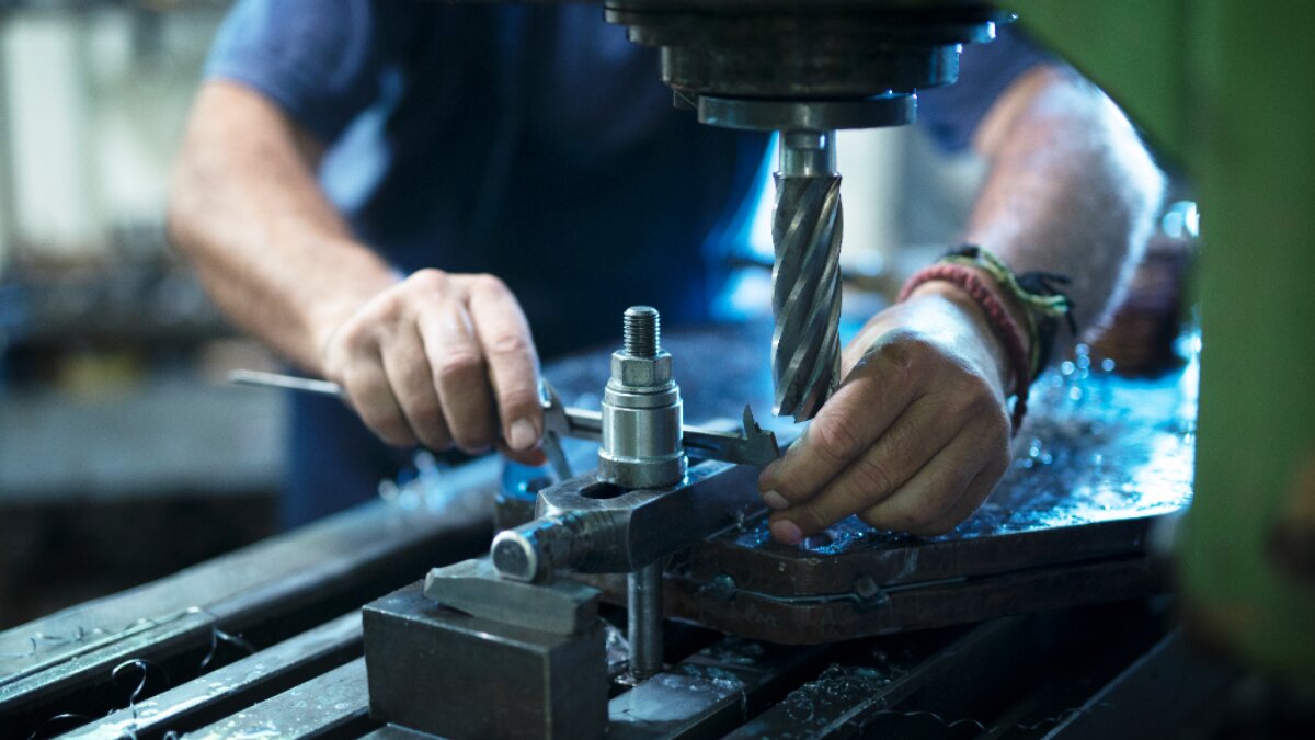 RINNOVATO IL CCNL METALMECCANICI INDUSTRIA