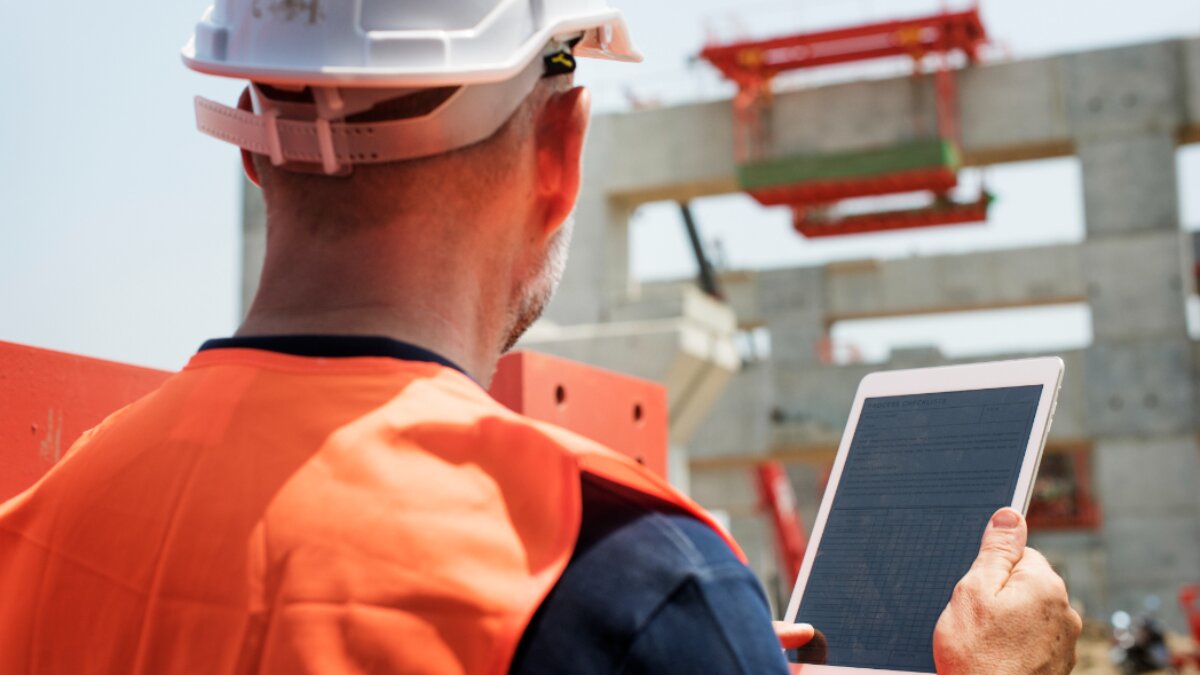 Vigilanza del preposto: l’obbligo di segnalazione si estende anche ai lavoratori in appalto