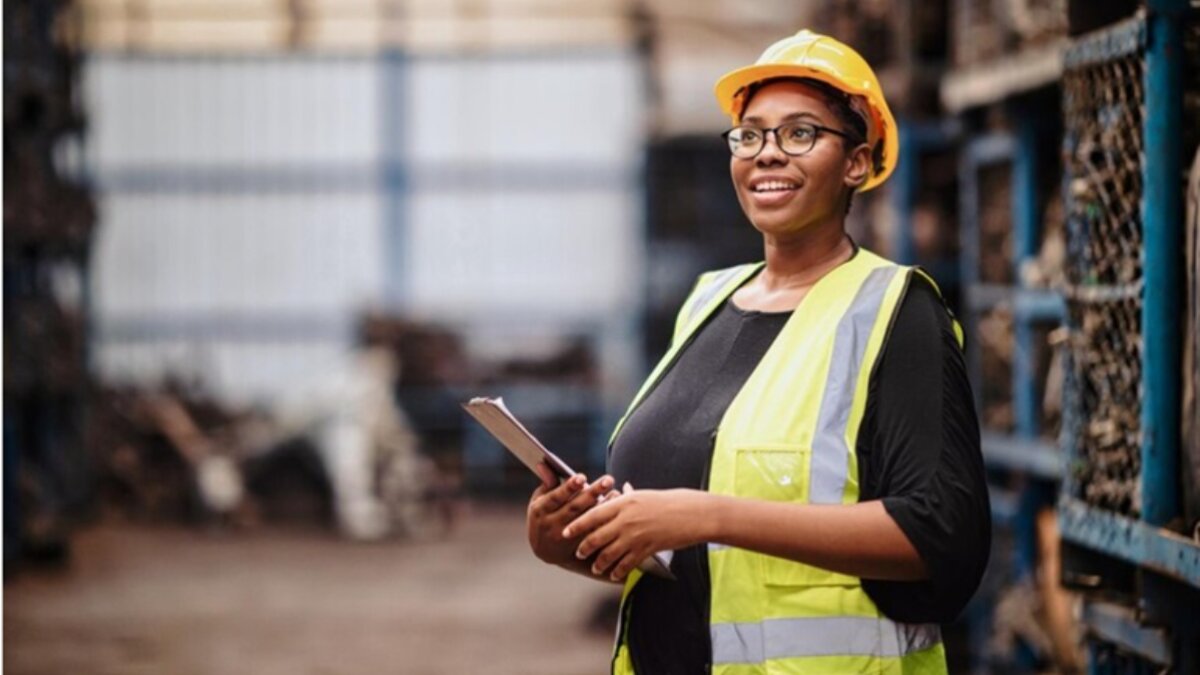 ExtraUE: approvata la procedura per il permesso unico lavoro