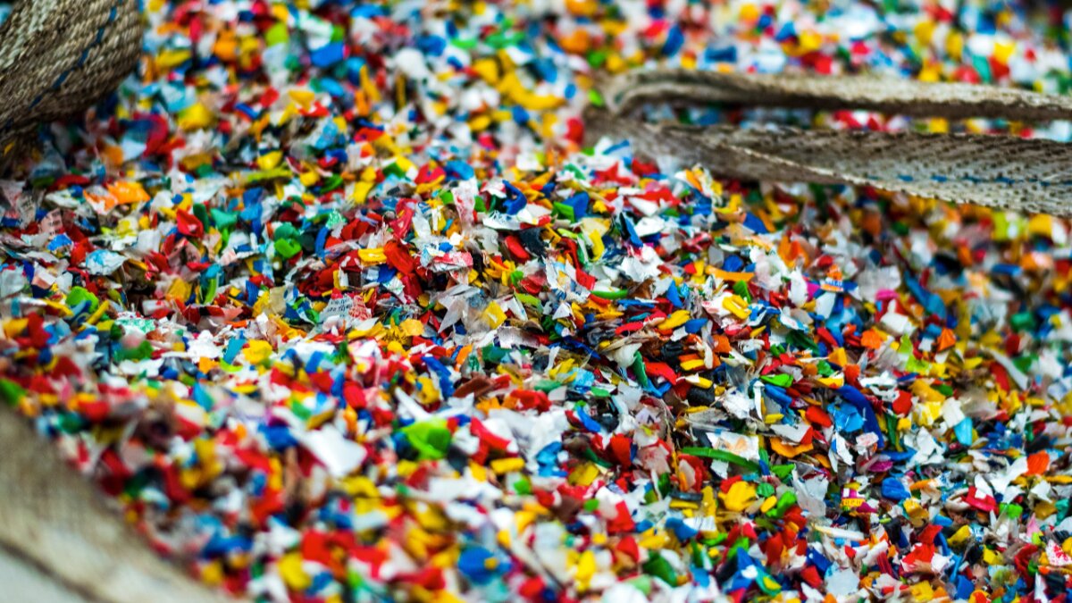 Microplastiche: le scadenze a breve per fabbricanti e utilizzatori